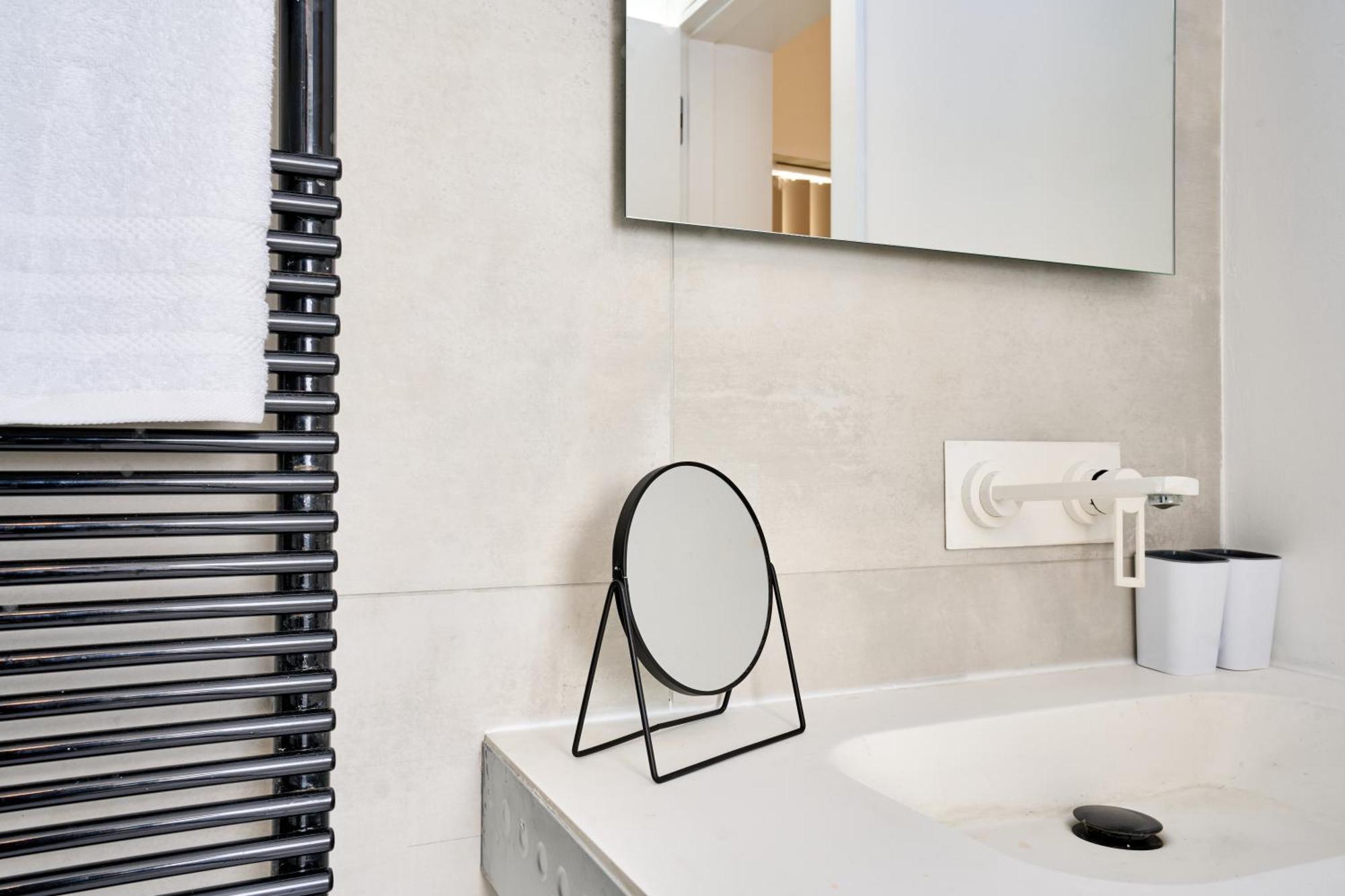 Stylish Apartment In Tigne Point Sliema Extérieur photo